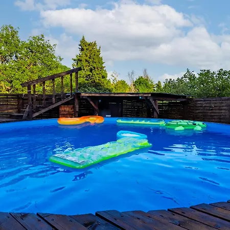 вила Panorama Paradise فيلة *